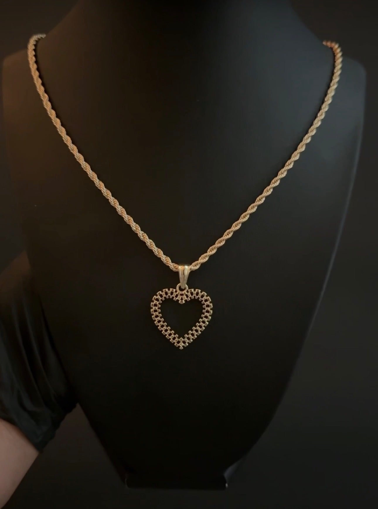Regular Rollie Heart Chain